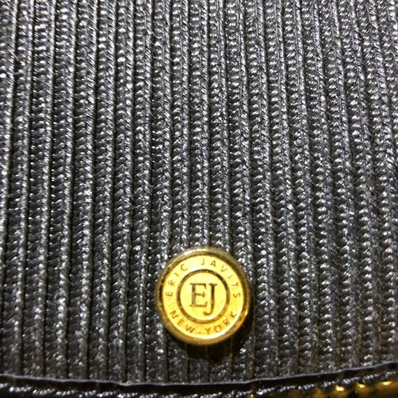 Eric Javits Small Woven Wallet Crossbody Bag - Black - Picture 4 of 6